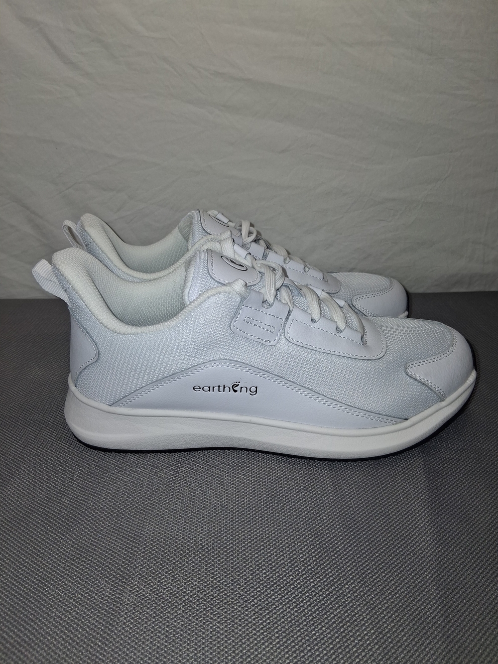 GroundingWell Earthing White Sneaker with Black Logo Accent